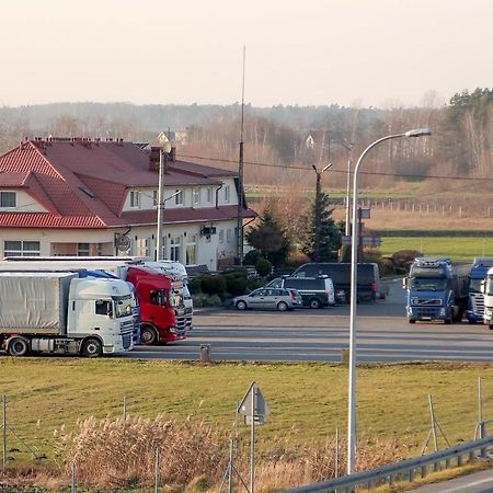 Bar U Stacha Noclegi Stara Blotnica Eksteriør billede